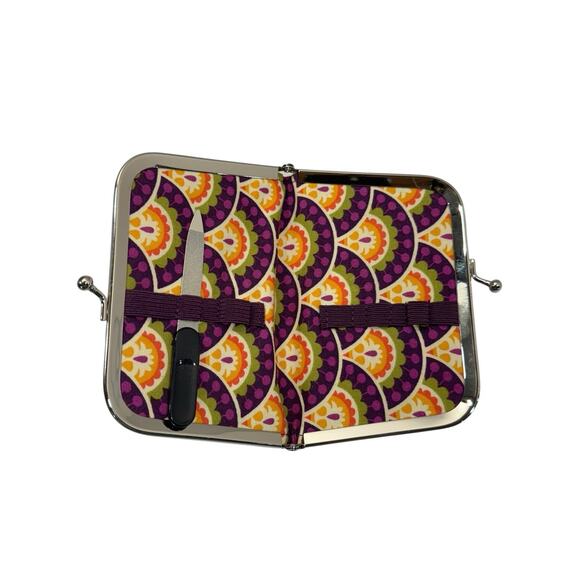 Vera Bradley Purple Mini Cosmetics Nail Supplies Organizer Plum Crazy Latch New - Picture 2 of 3